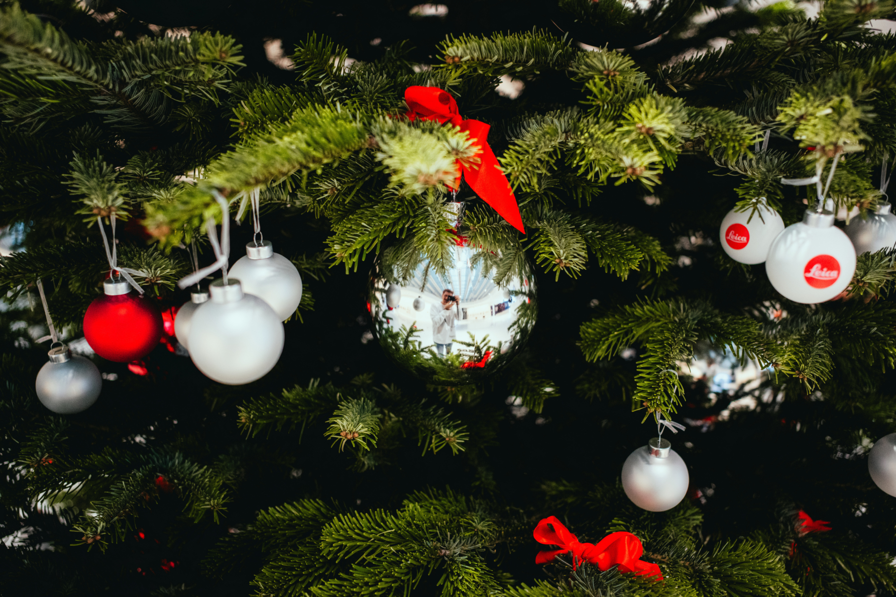 WEIHNACHTSFEIERN IN DER LEICA WELT